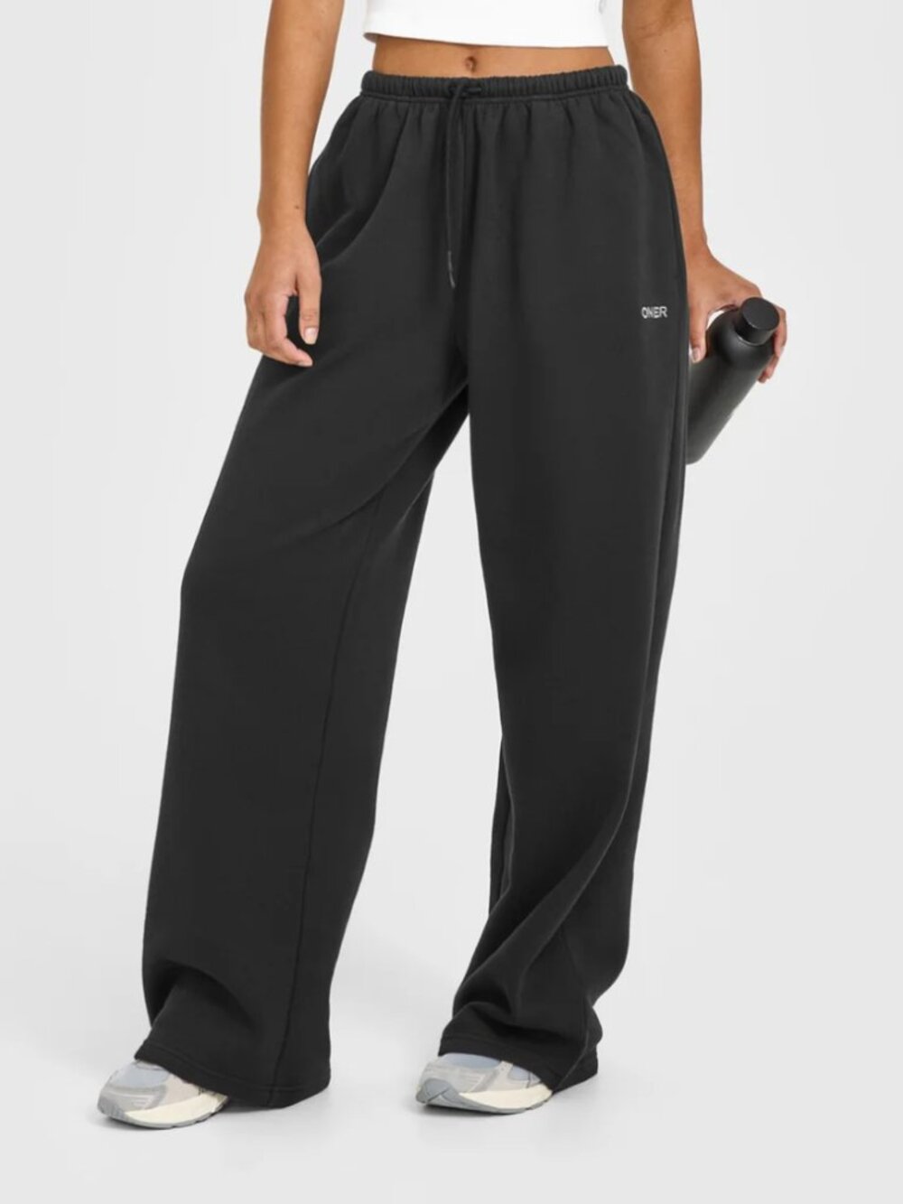 Oner Active Midweight Straight-Leg Jogger In Black - Women's Size L (NWT)